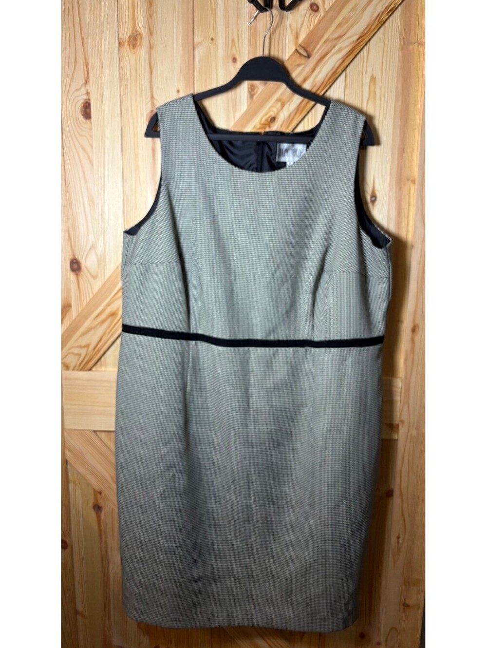 Julian Taylor Women's Plus Size 22W Sleeveless Sheath Dress with Matching Coat